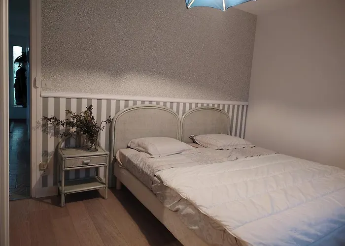 בית נופש Beach Villa Saint-Germain-sur-Ay