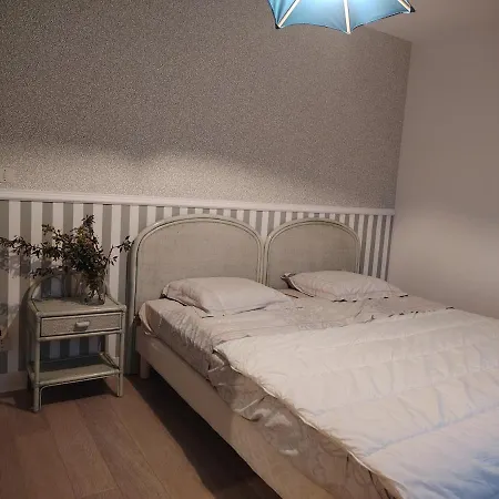 בית נופש Beach Villa Saint-Germain-sur-Ay