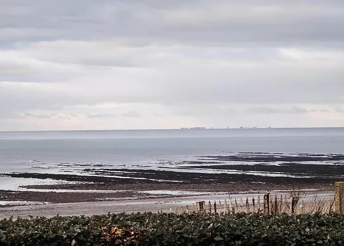 Dom wakacyjny Beach Villa *