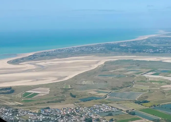 Beach Villa Saint-Germain-sur-Ay